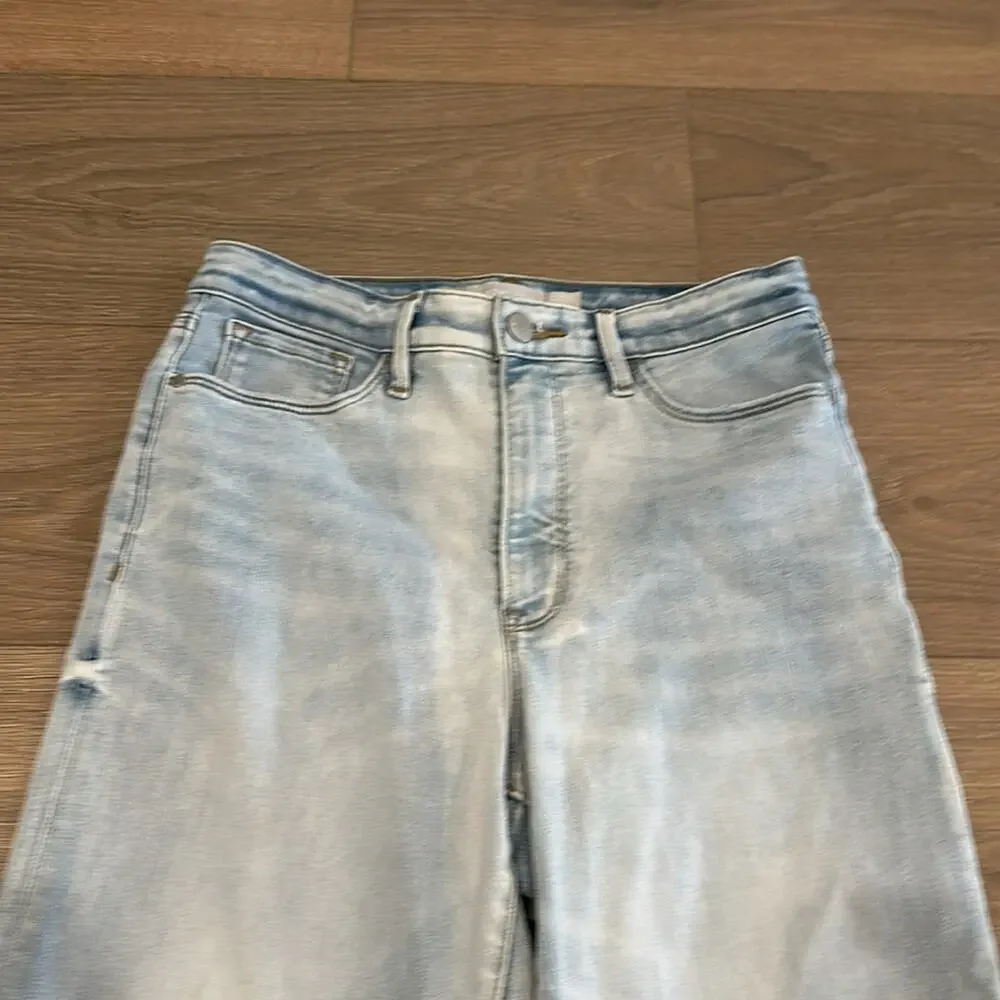 ATHLETA Light Wash Sculptek Straight Leg Ankle Stretchy High Waist Jeans Size 6P